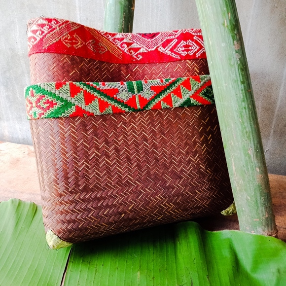 Custom Rattan Handwoven Purse - Colorful - Picture 4 of 4